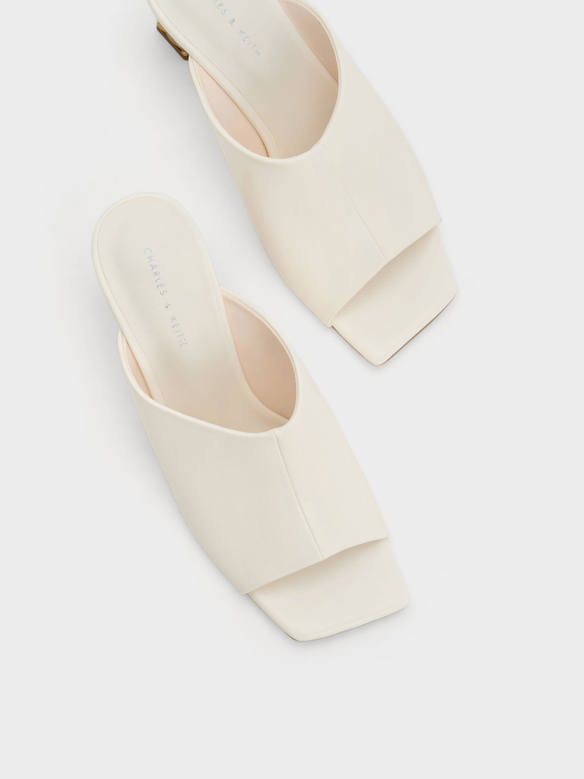 Open toe mule hot sale sandals
