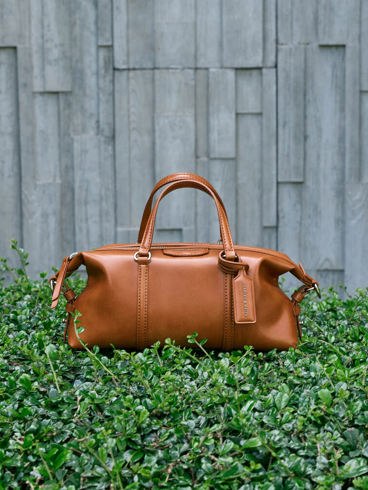 Mini Fergie Bowling Bag, Distressed Tan, hi-res