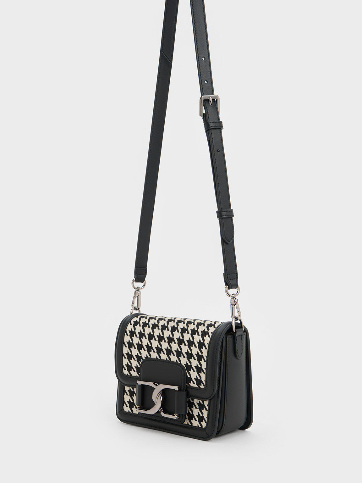 L INITIAL Shop Women s Bags CHARLES KEITH IN