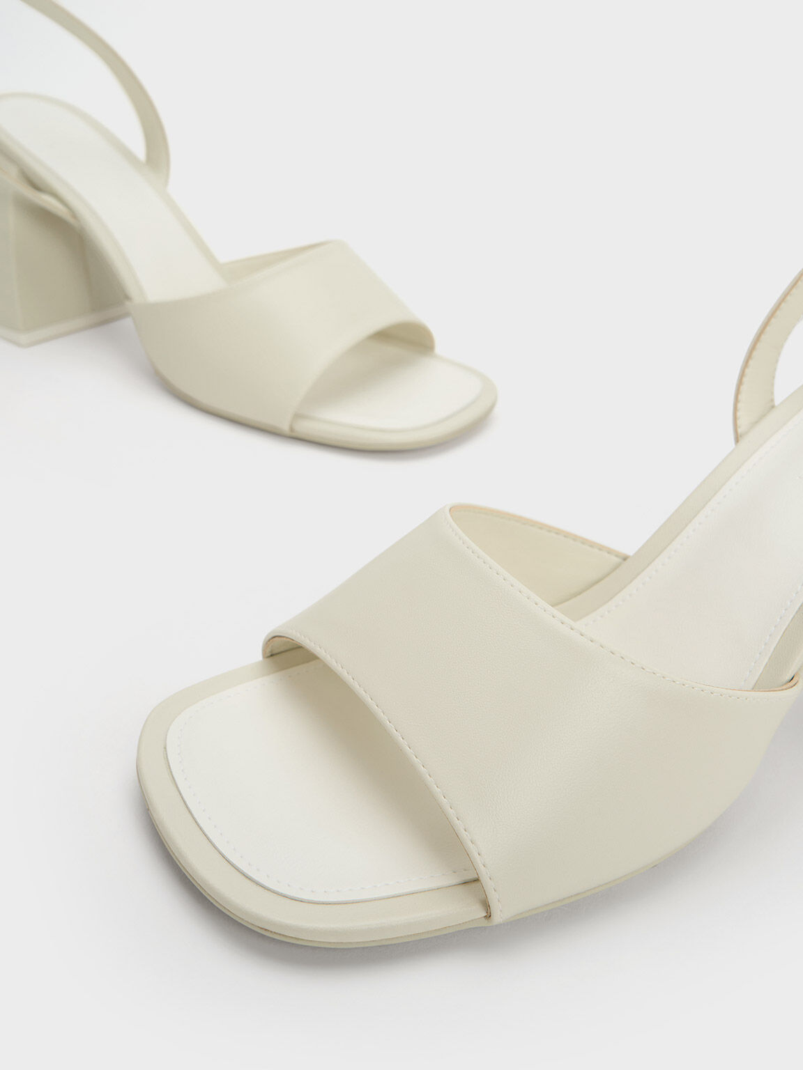 White leather best sale block heel sandals
