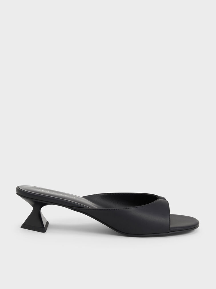 Sculptural Heel Thong Sandals, Black, hi-res