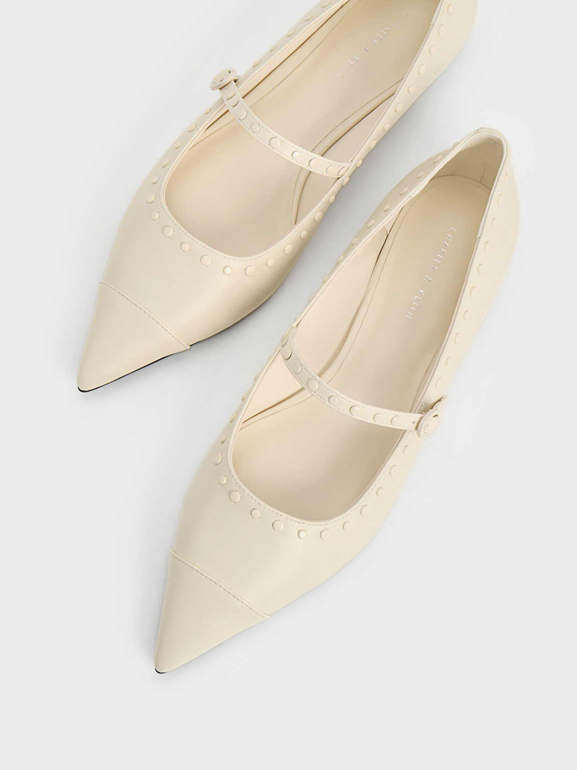 Pointed studded best sale flats