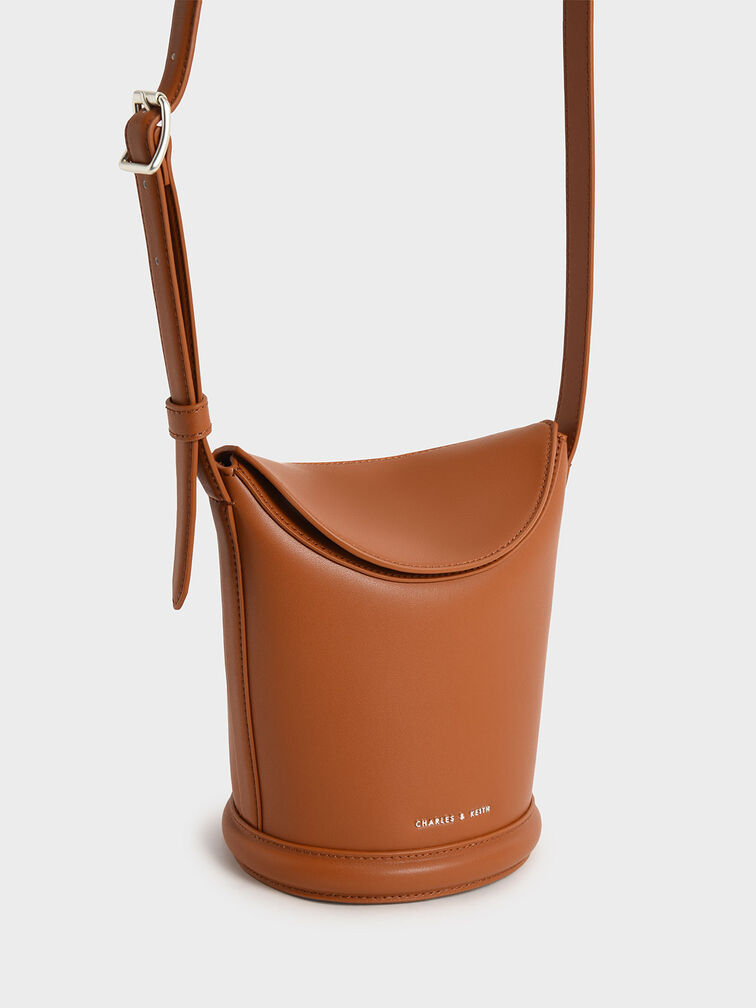 Aurea Long Bucket Bag, Cognac, hi-res