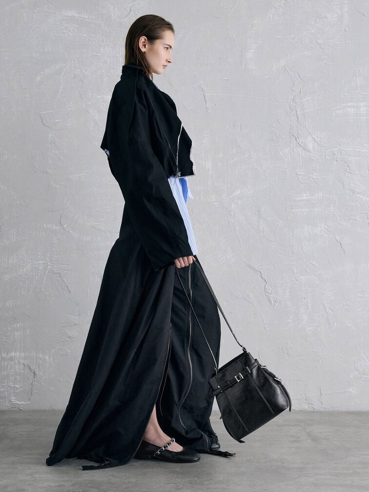 Bryna Belted Bucket Bag, Noir, hi-res