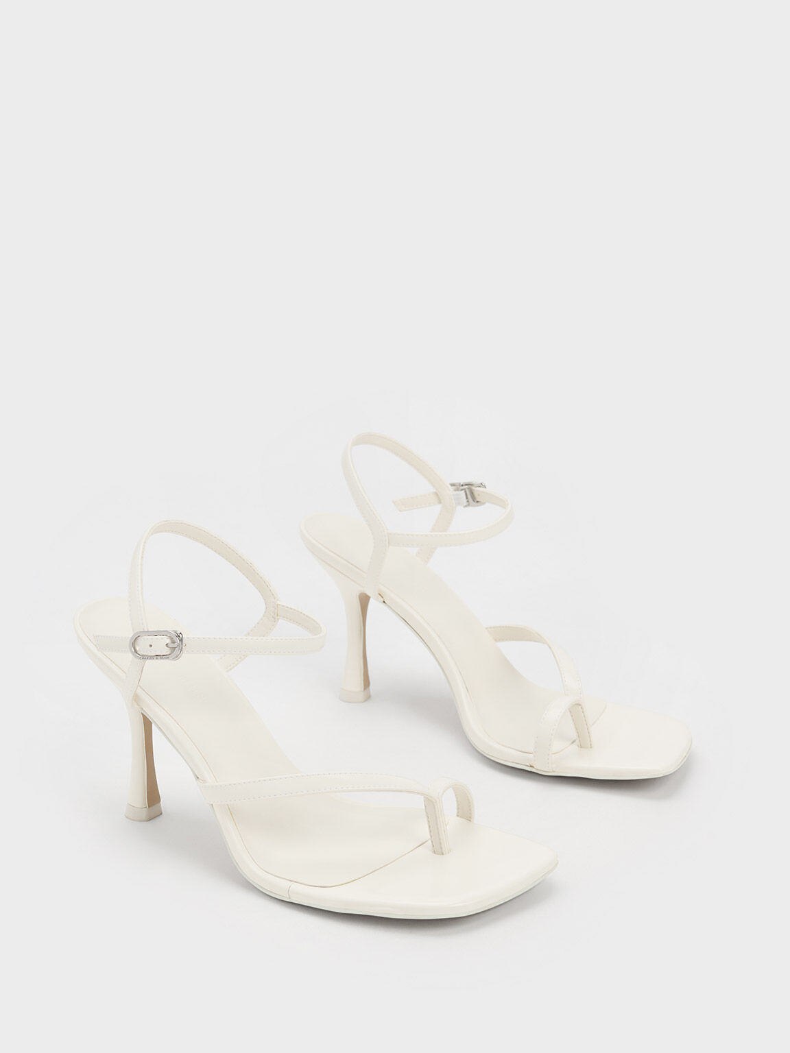 Toe Loop Flare Heel Sandals White