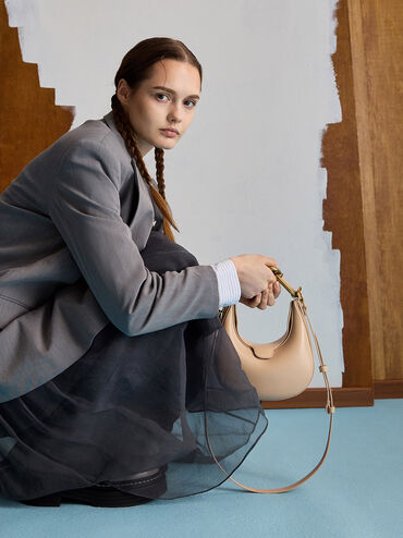 Mini Kora Chain-Link Moon Bag, Beige, hi-res