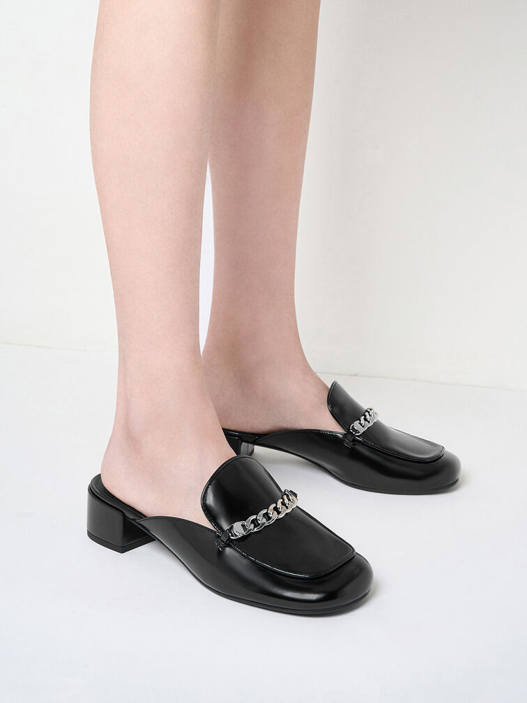 Chain-Link Mules, Black Box, hi-res