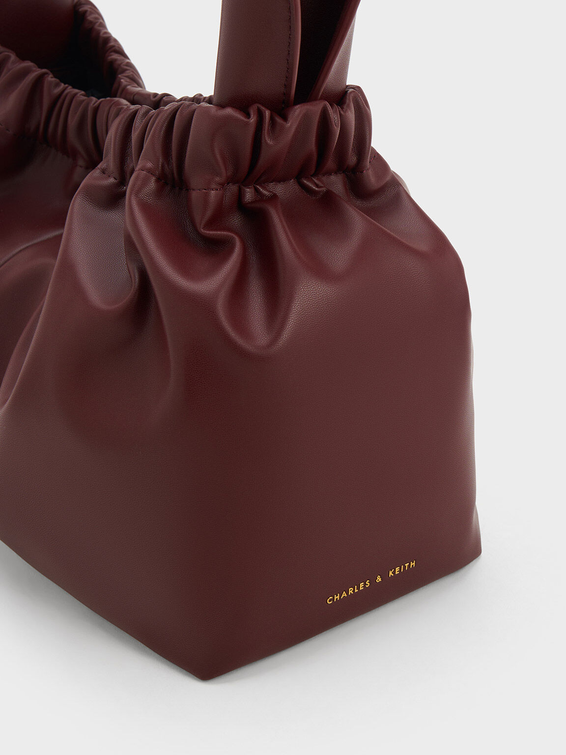 Charles and keith maroon bag hotsell