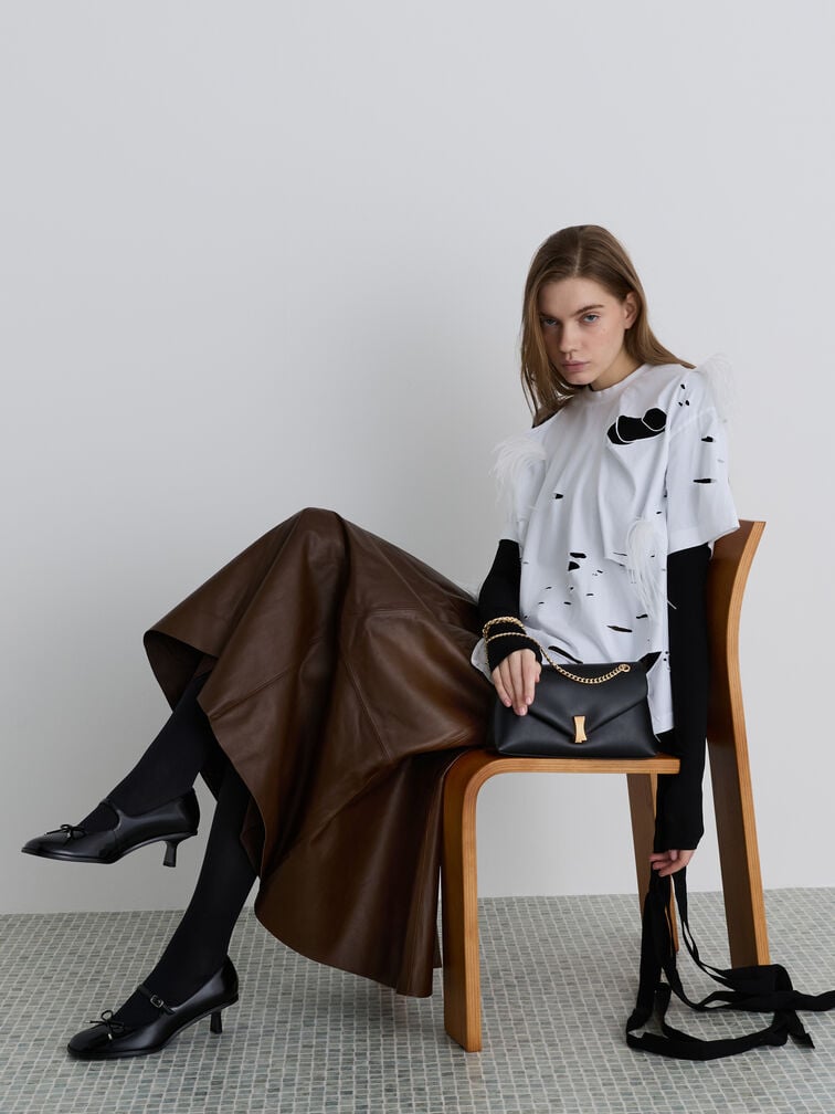 Lilibet Chain-Strap Bag, Black, hi-res