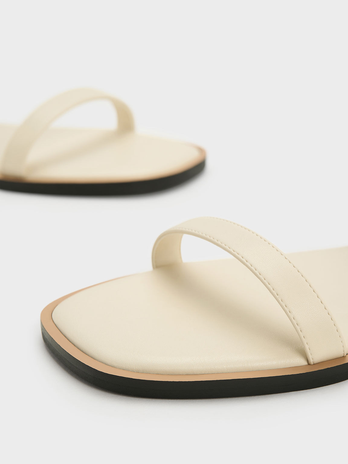 Buckle strappy open toe flat sandals cheap