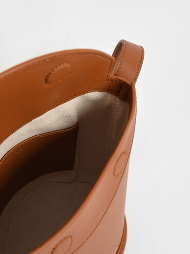 Aurea Long Bucket Bag, Cognac, hi-res