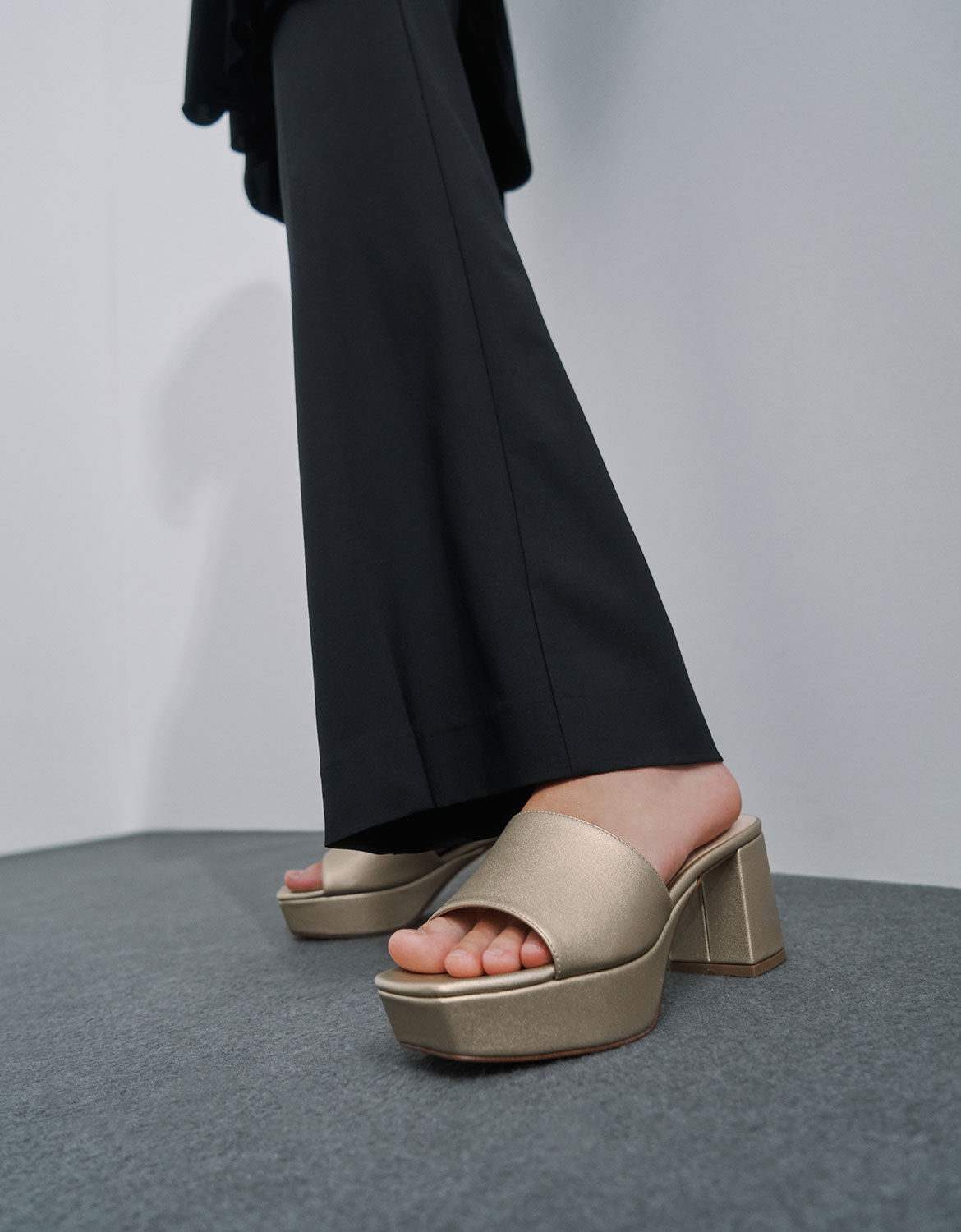 Leather heeled online platform mules