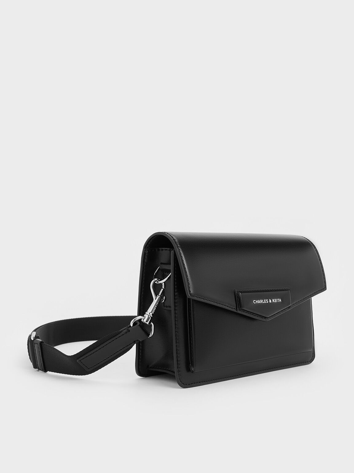Noir Adelie Envelope Crossbody Bag CHARLES KEITH IN