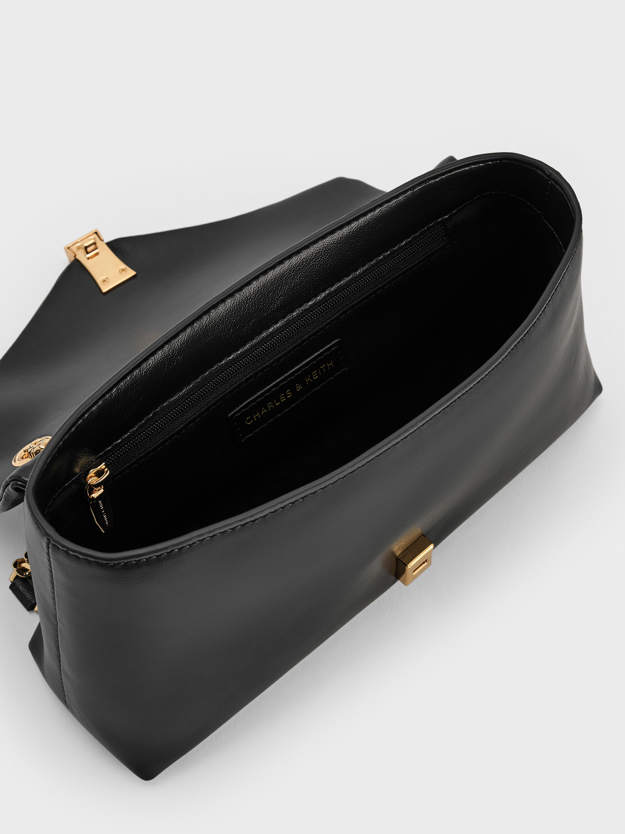 Black Lilibet Chain-Strap Bag - Black - CHARLES & KEITH IN