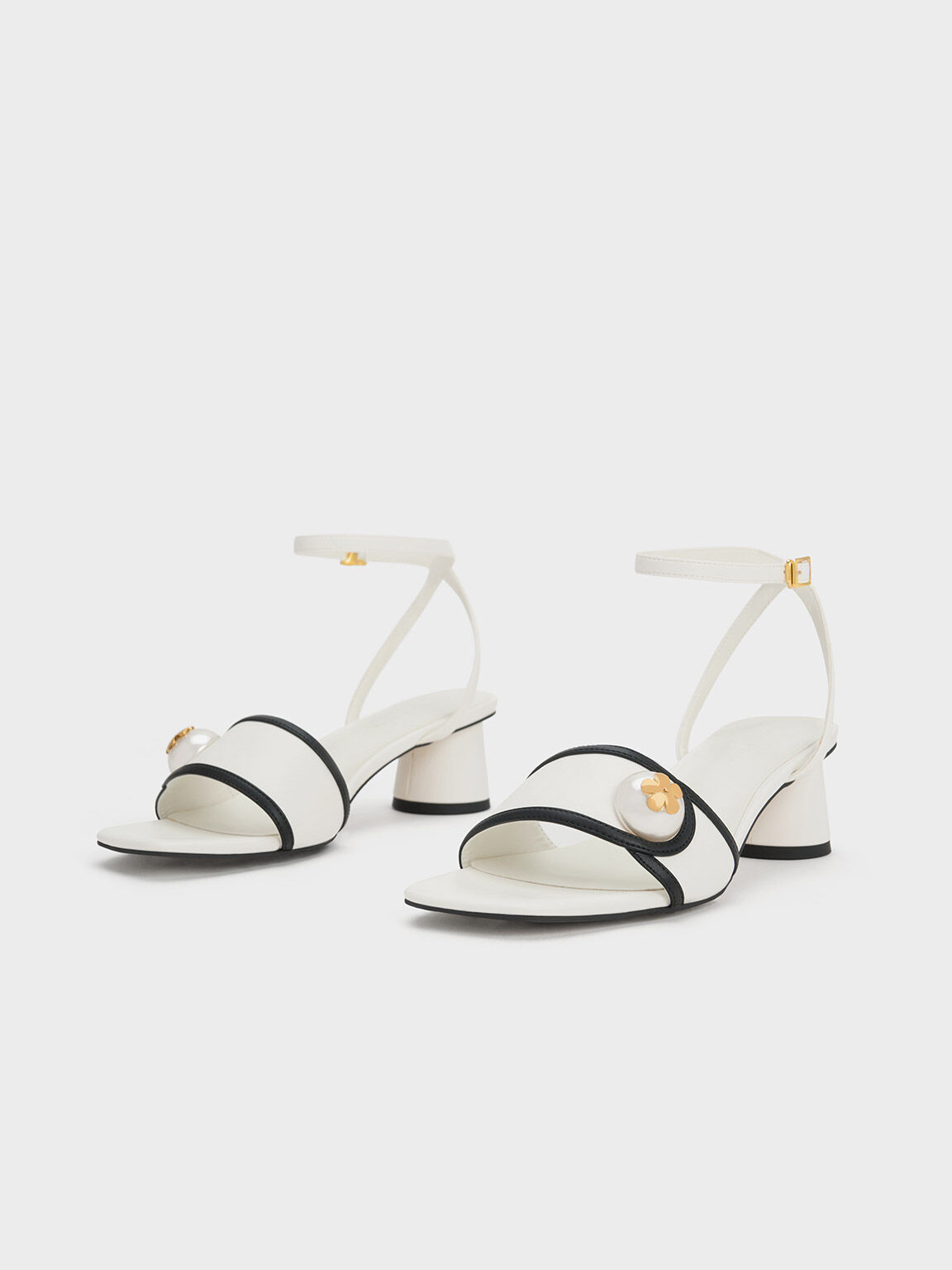 Gucci white sales block heel