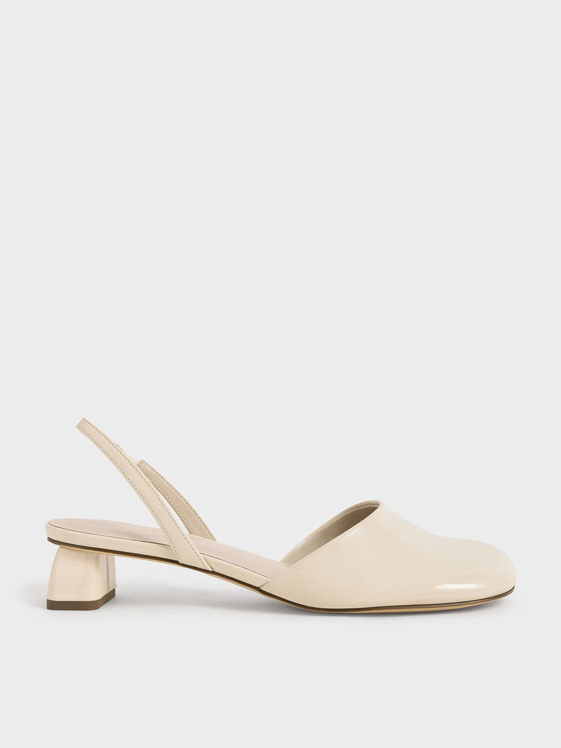 Round toe slingback pumps store