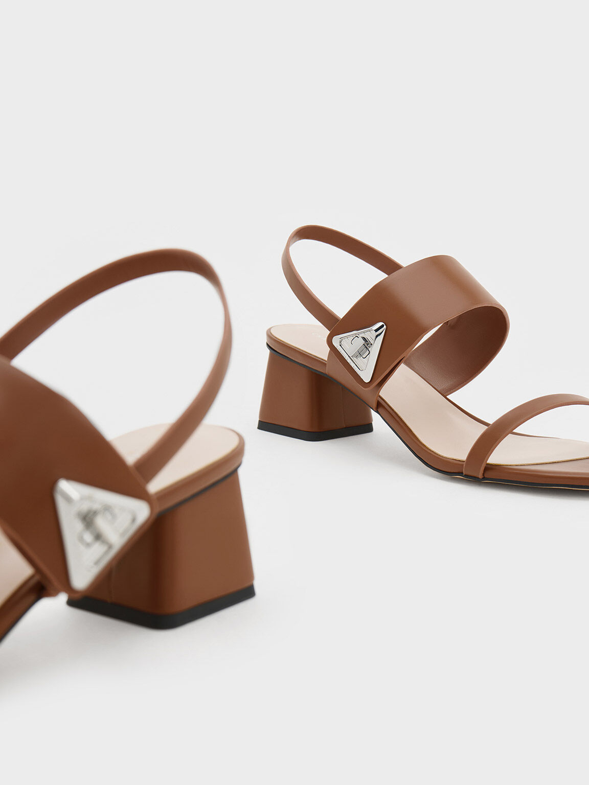 Nude Leather Platform Block Heel Sandal with Buckle Camera – Aerosoles