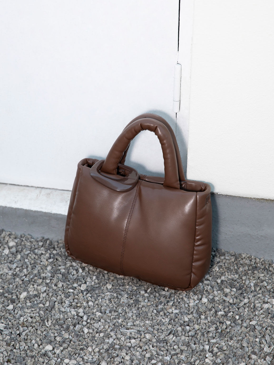 Padded shopper bag store