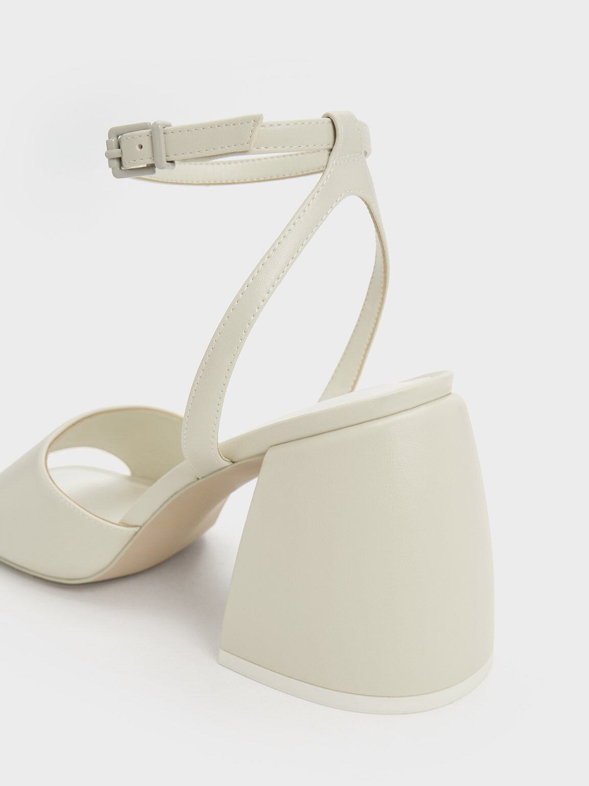 Chunky Block Heel Sandals Chalk