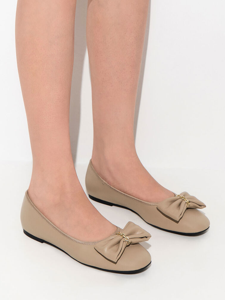 Chain-Link Bow Ballerinas, Beige, hi-res