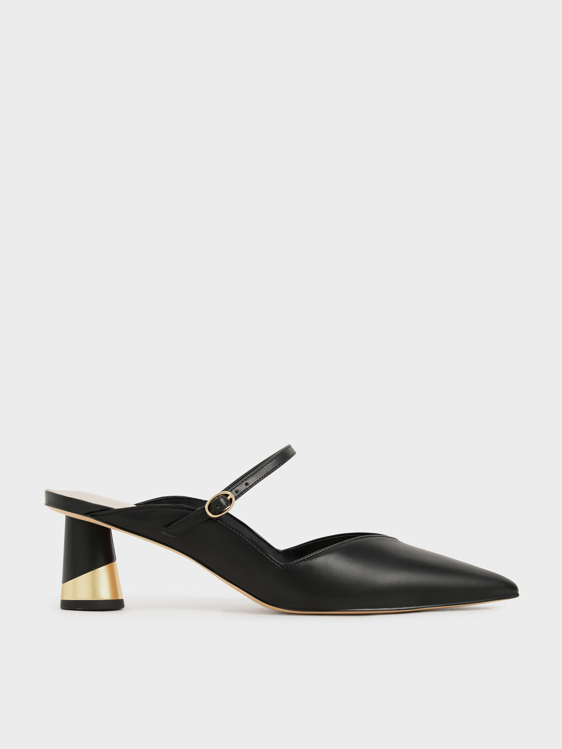 Black pointed mules heels 2025