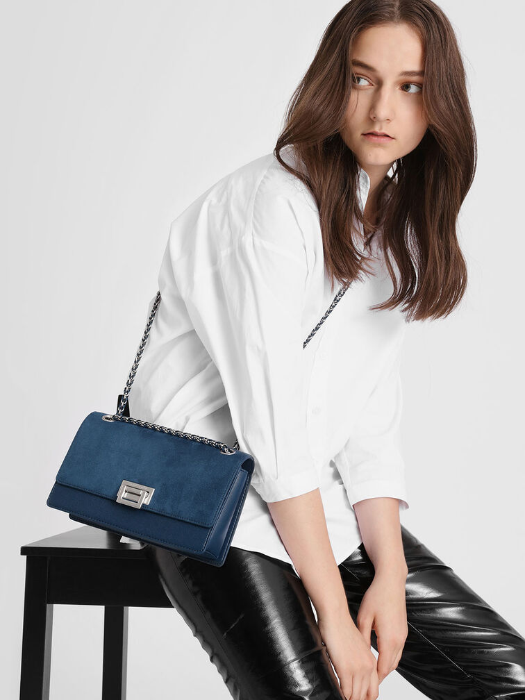 Textured Chain Link Shoulder Bag, Blue, hi-res