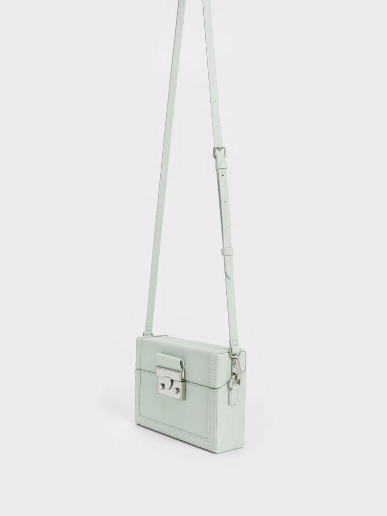 Chain Strap Boxy Bag, Light Green, hi-res