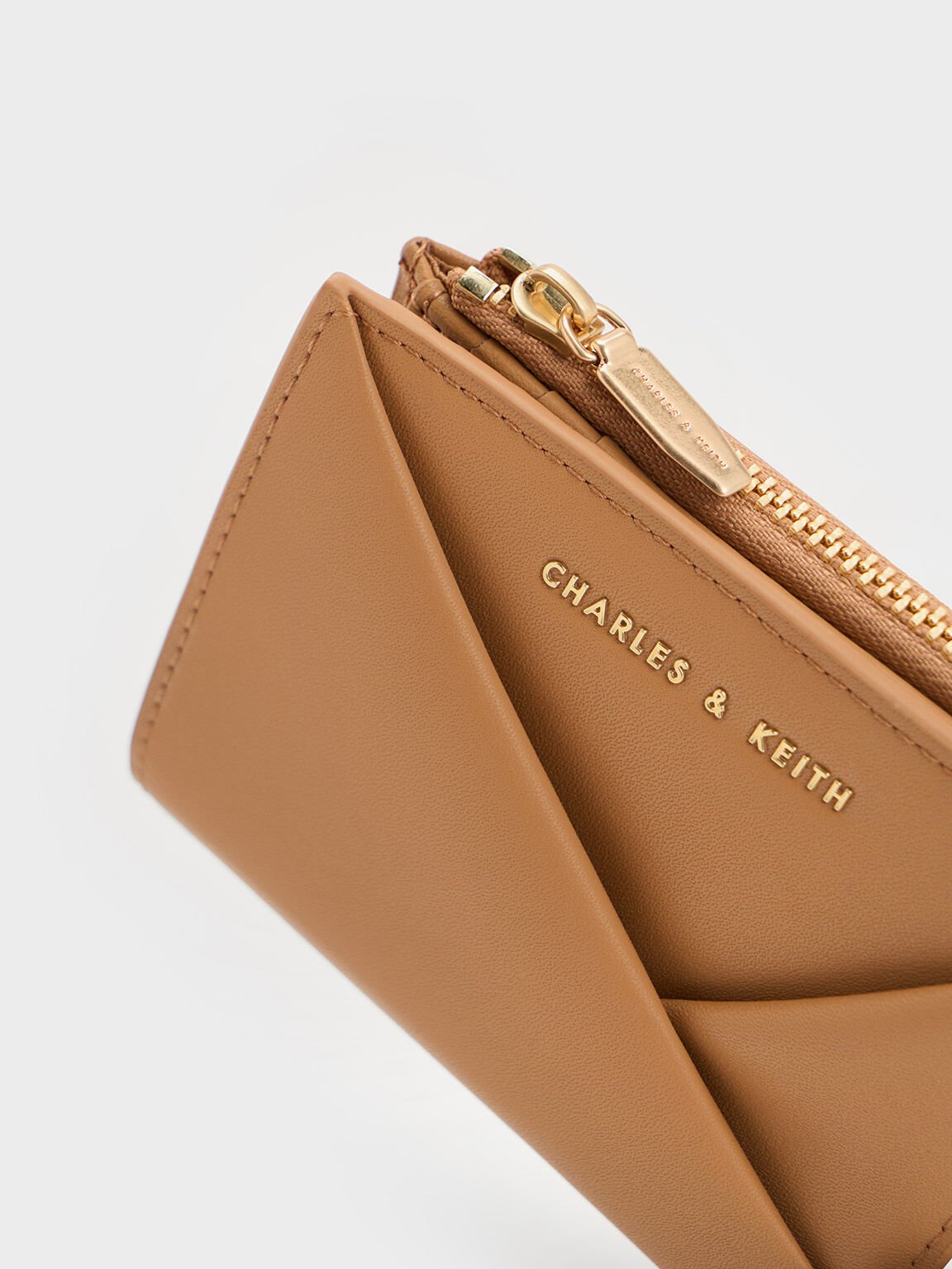 Midori Geometric Top-Zip Wallet - Camel