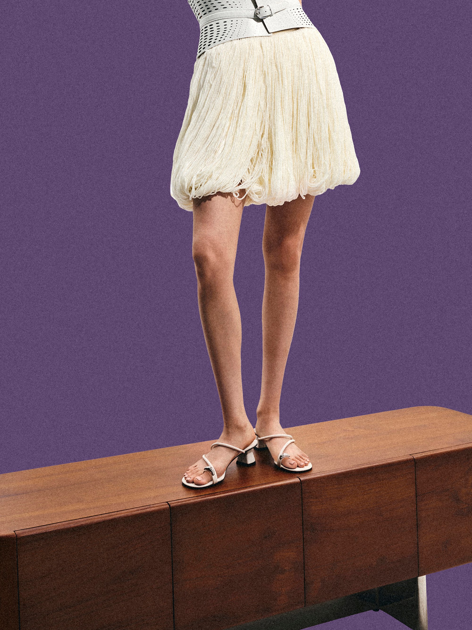 Metallic-Accent Strappy Toe-Ring Heeled Sandals, Chalk, hi-res