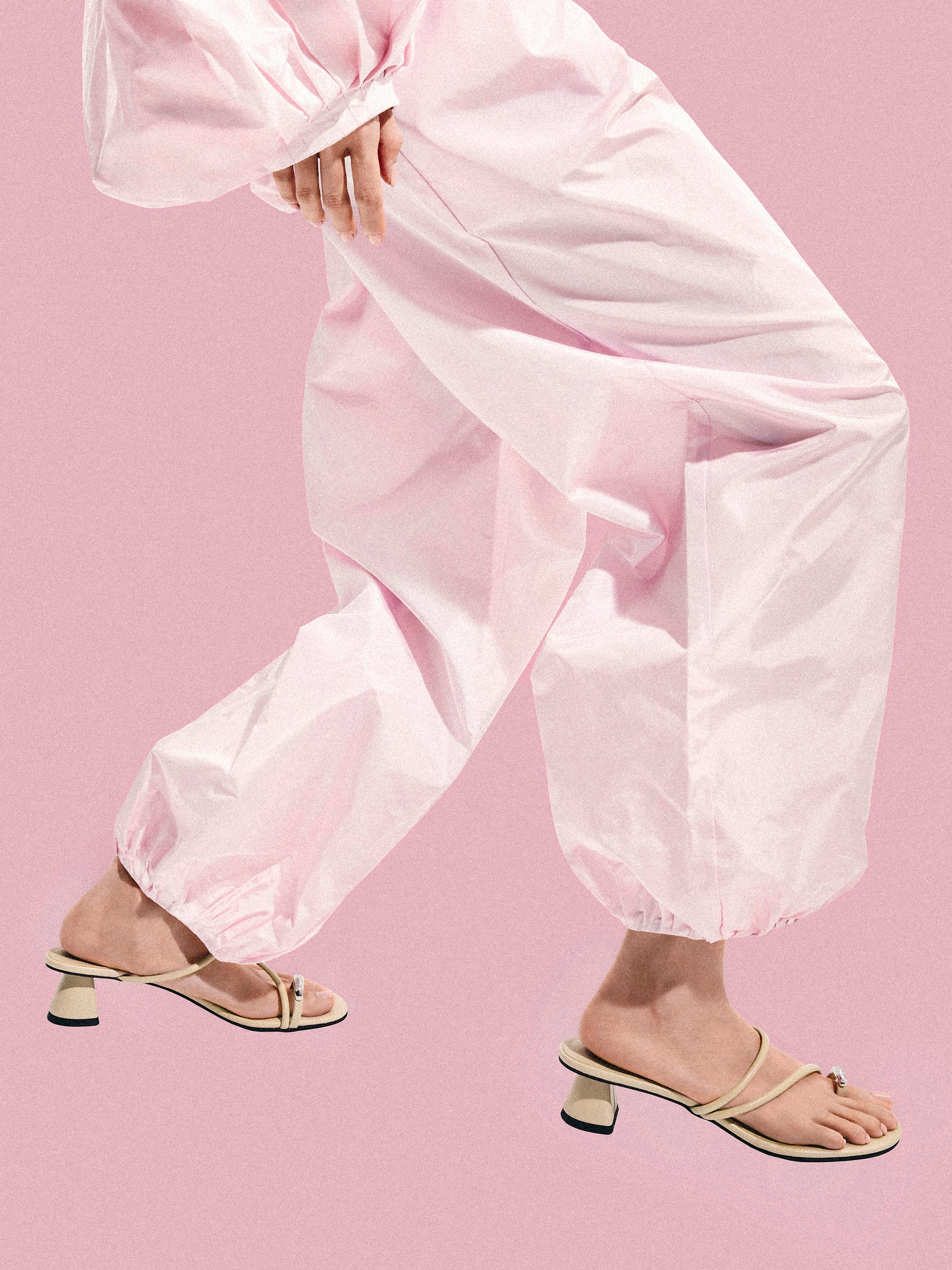 Metallic-Accent Strappy Toe-Ring Heeled Sandals, Taupe, hi-res